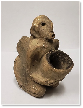 small figural pipe