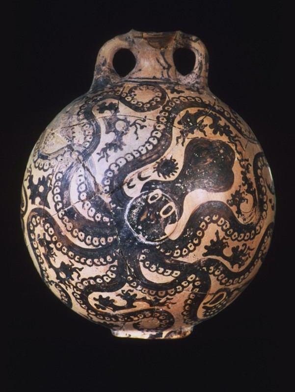 Minoan marine-style vessel from Palaikastro