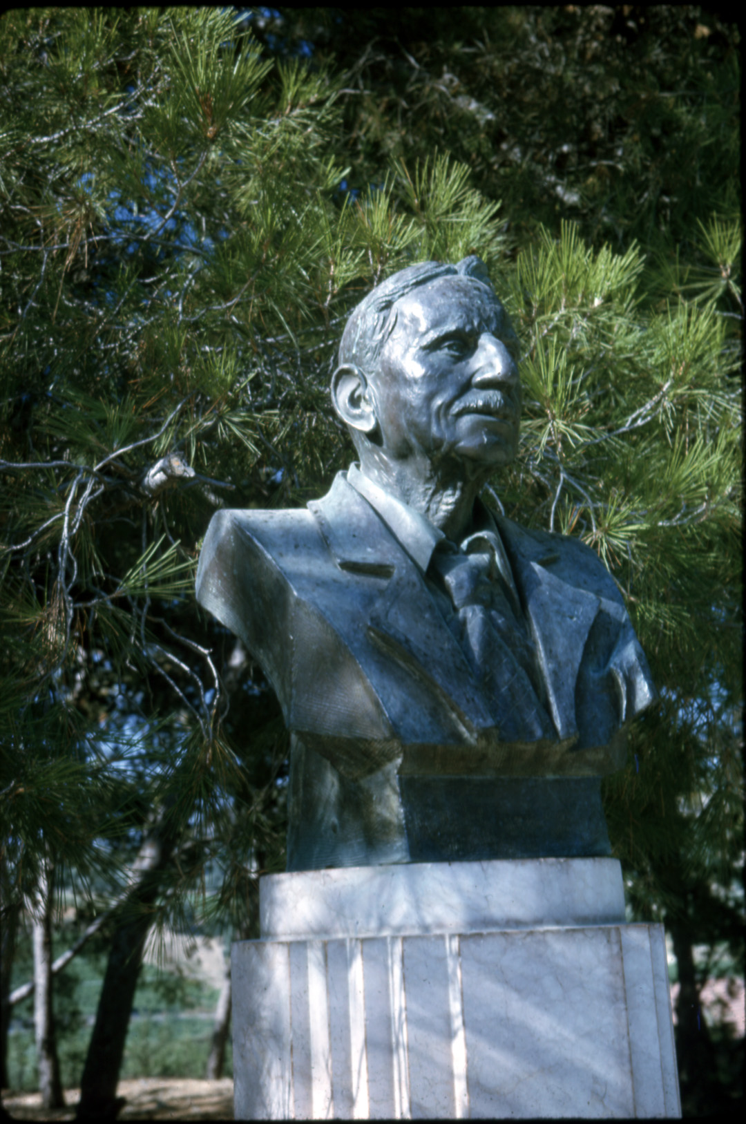 Bust of Sir Arthur Evans at Knossos