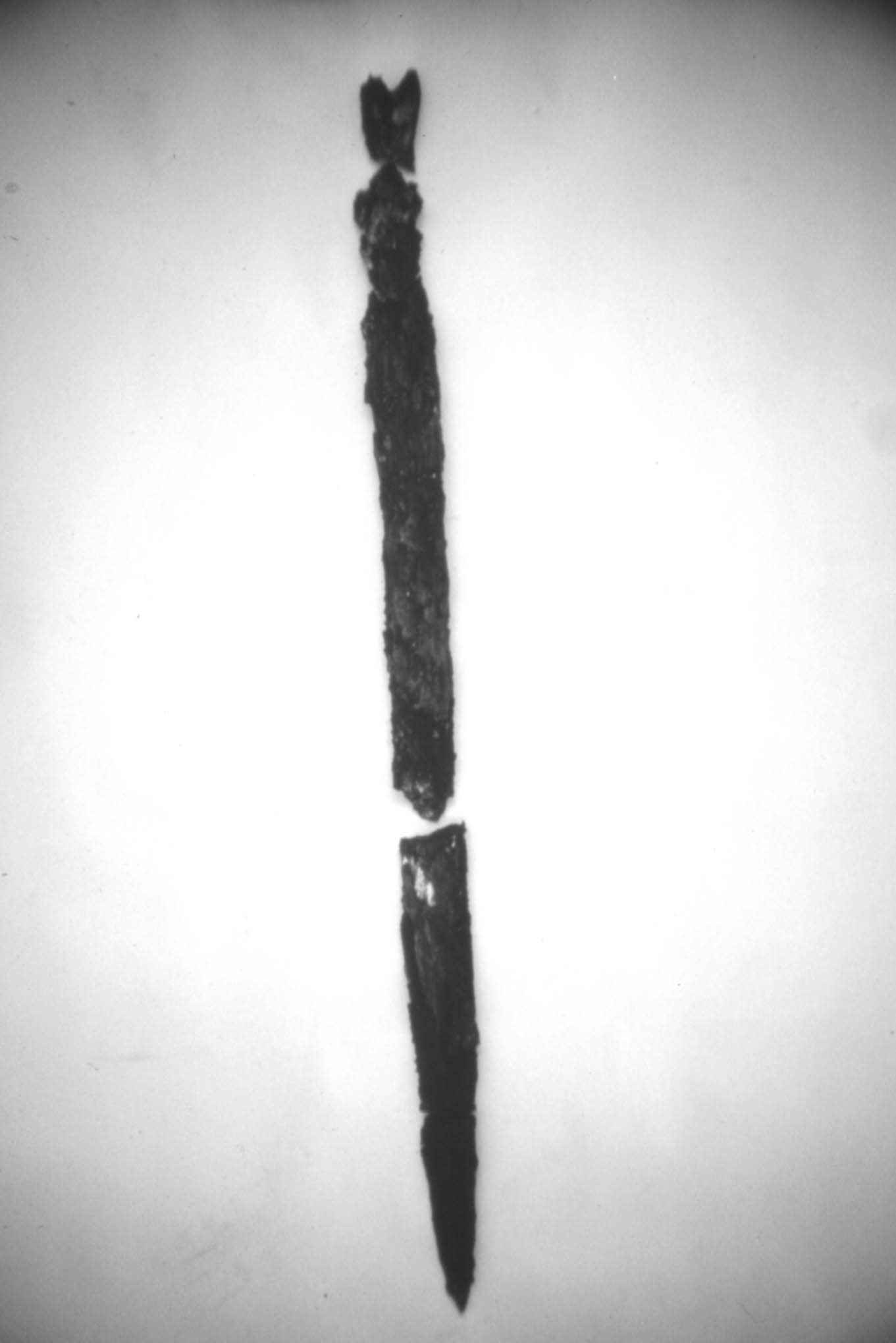 bronze sword found at Lefkandi