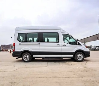photo of the Turley Memphis Center van
