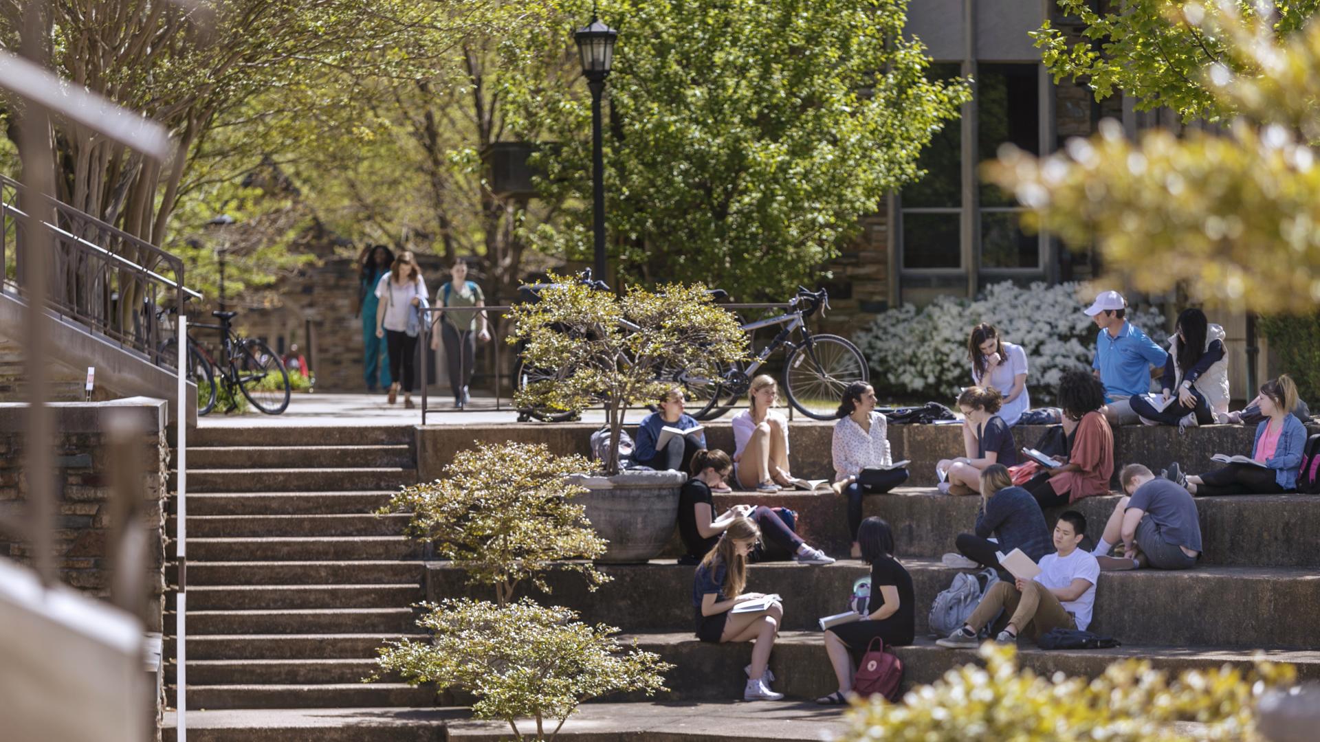 Students at the FJ Ampitheatre